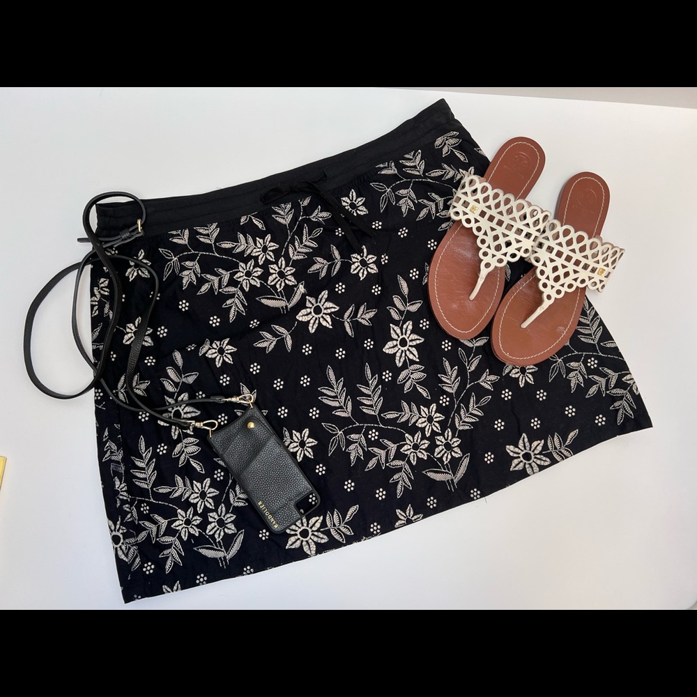 Toko Black Floral Mini Skirt